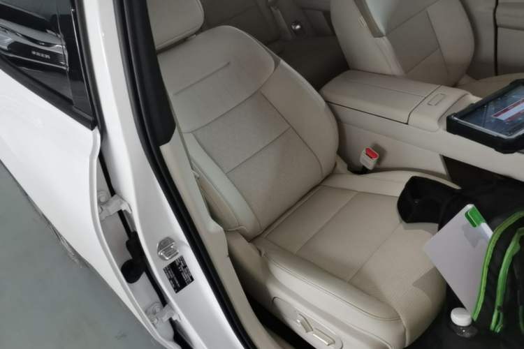 Used Toyota BZ 3X 2025 520 Pro Right Front Seat
