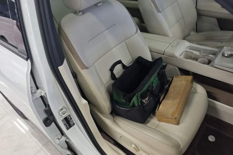 Used Toyota BZ 3X 2025 520 Pro+ LiDAR Edition Right Front Seat