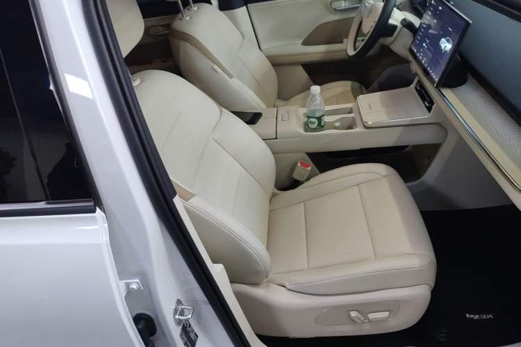 Used Toyota BZ 3X 2025 520 Pro LiDAR Edition Right Front Seat