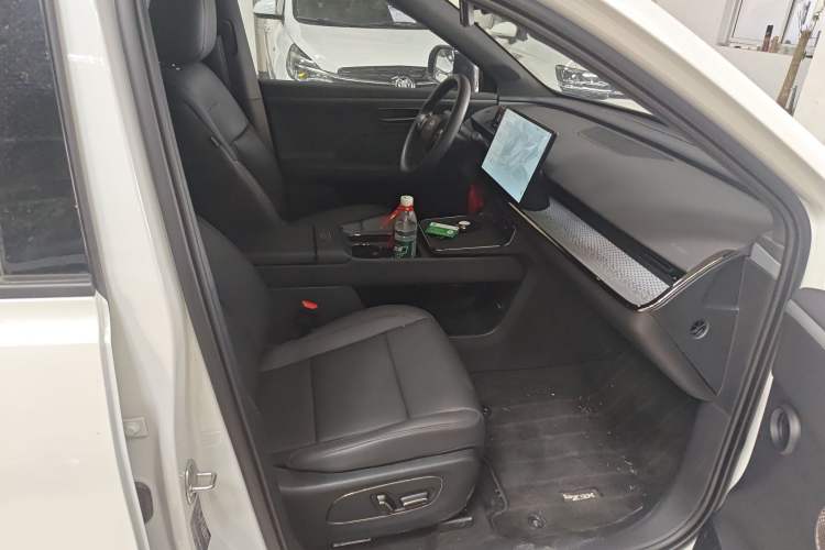 Used Toyota BZ 3X 2025 430 Air+ Right Front Seat