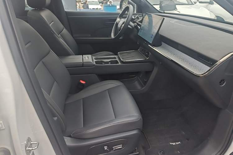 Used Toyota BZ 3X 2025 520 Pro+ LiDAR Edition Right Front Seat