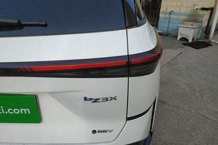 Used Toyota BZ 3X 2025 520 Pro LiDAR Edition Right Rear Taillight