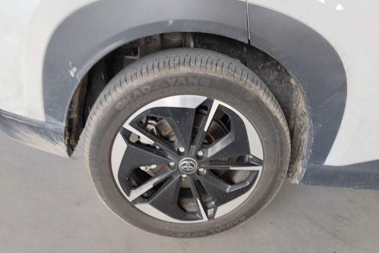 Used Toyota BZ 3X 2025 430 Air Right Rear Wheel Hub