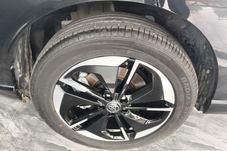 Used Toyota BZ 3X 2025 520 Pro+ LiDAR Edition Right Rear Wheel Hub