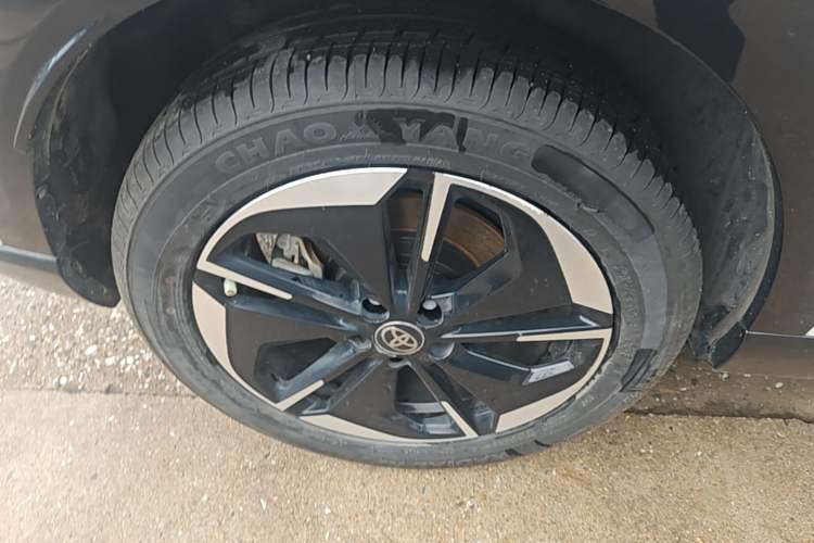 Used Toyota BZ 3X 2025 520 Pro+ LiDAR Edition Right Rear Wheel Hub