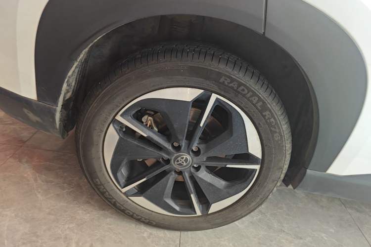 Used Toyota BZ 3X 2025 520 Pro Right Rear Wheel Hub