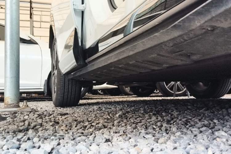 Used Toyota BZ 3X 2025 520 Pro LiDAR Edition Right Side Sill