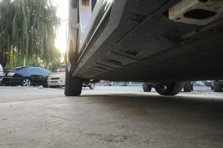 Used Toyota BZ 3X 2025 520 Pro LiDAR Edition Right Side Sill