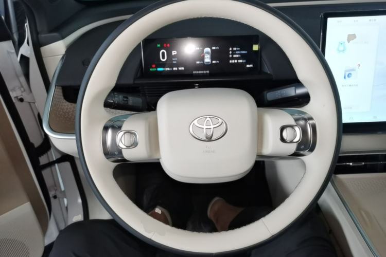 Used Toyota BZ 3X 2025 520 Pro Steering Wheel