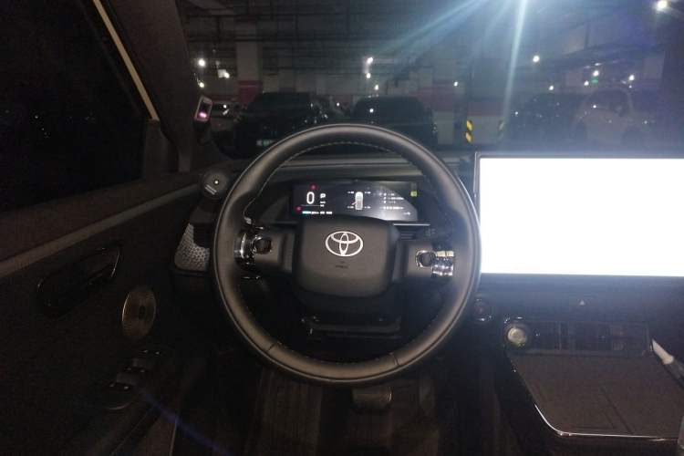 Used Toyota BZ 3X 2025 520 Pro+ Steering Wheel