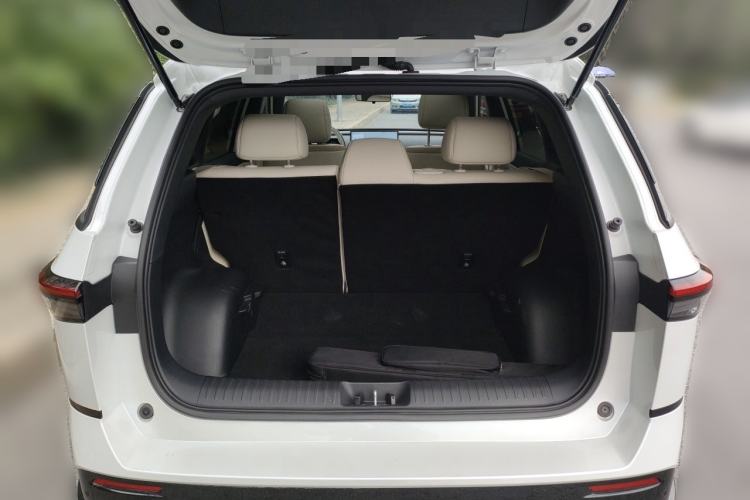Used Toyota BZ 3X 2025 520 Pro LiDAR Edition Trunk