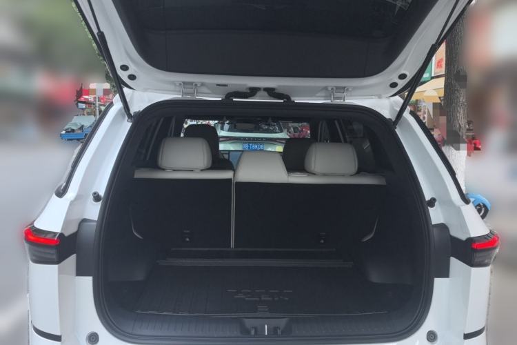 Used Toyota BZ 3X 2025 520 Pro LiDAR Edition Trunk