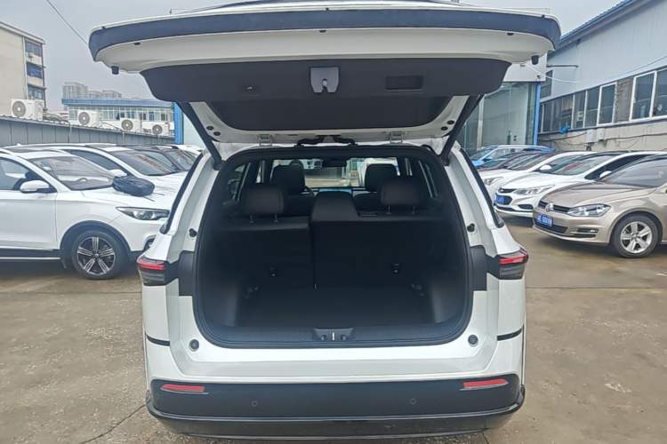 Used Toyota BZ 3X 2025 520 Pro+ LiDAR Edition Trunk