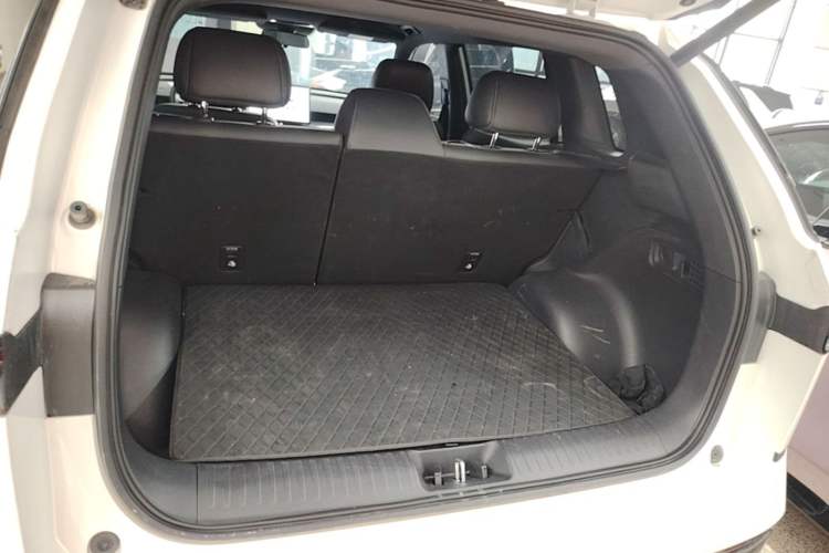 Used Toyota BZ 3X 2025 520 Pro+ LiDAR Edition Trunk