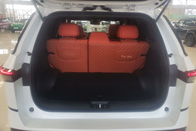 Used Toyota BZ 3X 2025 520 Pro LiDAR Edition Trunk