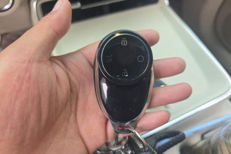 Used Toyota BZ 3X 2025 520 Pro Vehicle Key
