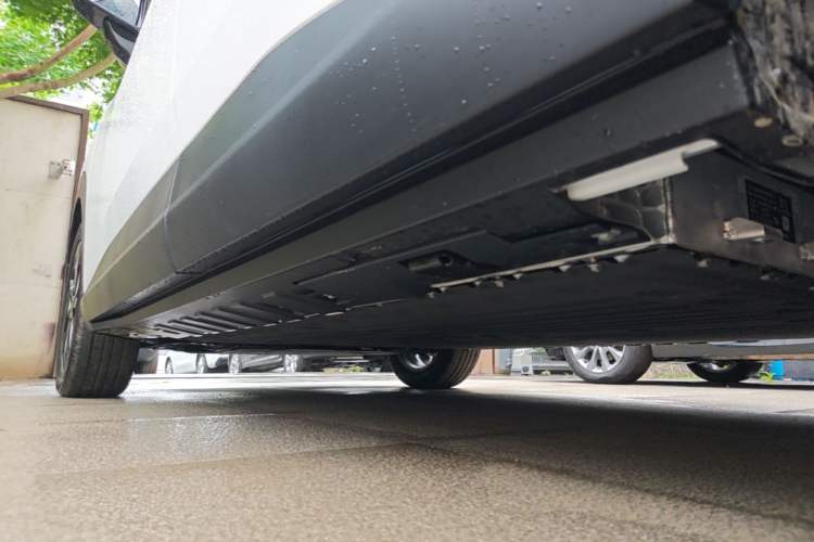 Used Toyota BZ 3X 2026 Model 430 Air Left Side Sill