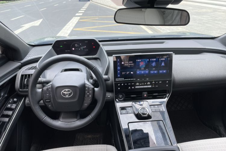 Used Toyota BZ 4X 2024 615 PRO Edition Audio And AC Panel