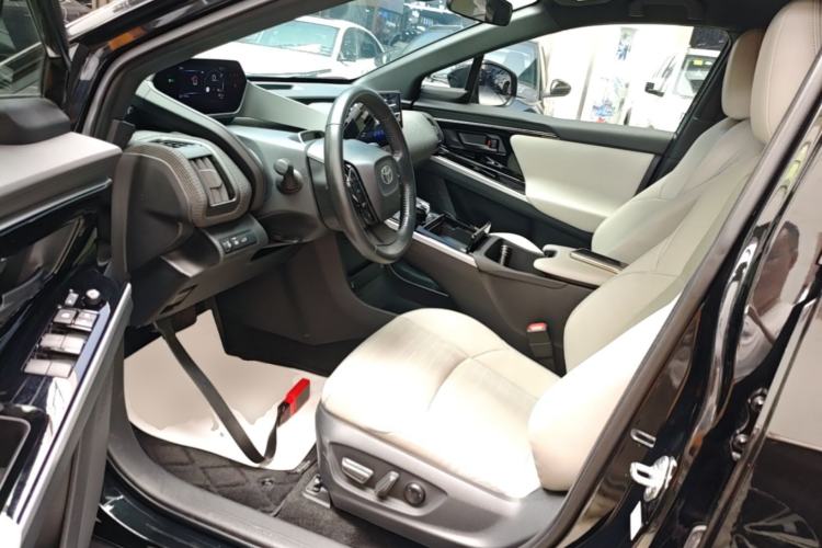Used Toyota BZ 4X 2024 615 PRO Edition Driver Seat