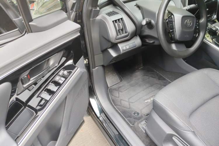 Used Toyota BZ 4X 2024 615 AIR Edition Driver Seat