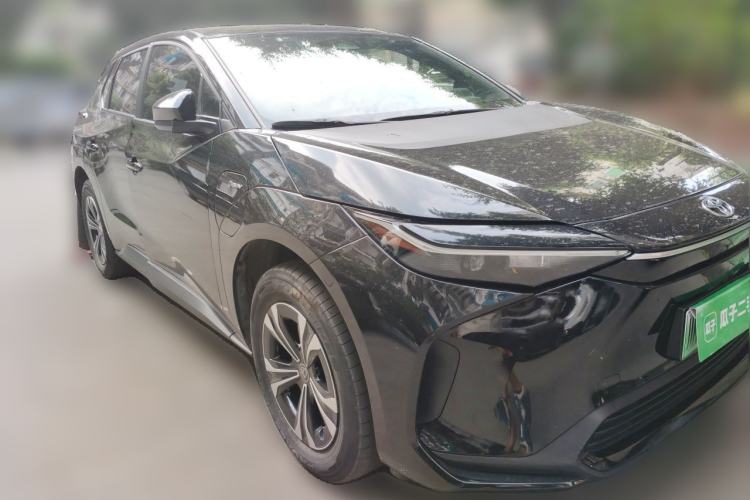 Used Toyota BZ 4X 2024 615 AIR Edition Front Right 45 Deg