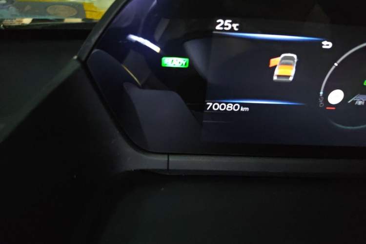 Used Toyota BZ 4X 2024 615 AIR Edition Odometer Close Up