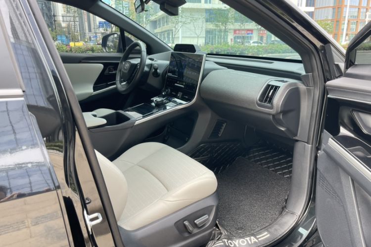 Used Toyota BZ 4X 2024 615 PRO Edition Right Front Seat