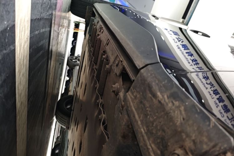 Used Toyota BZ 4X 2024 615 PRO Edition Right Side Sill