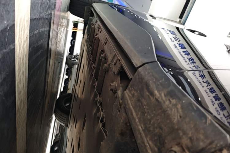 Used Toyota BZ 4X 2024 615 PRO Edition Right Side Sill