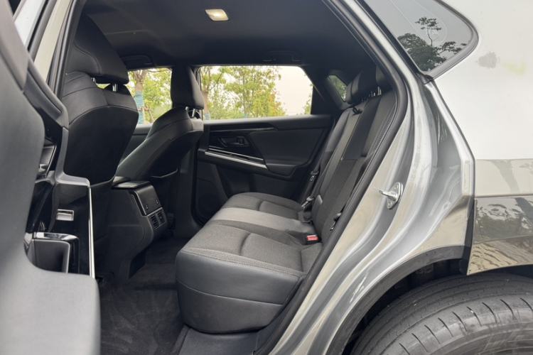 Used Toyota BZ 4X 2024 615 AIR Edition Interior 5