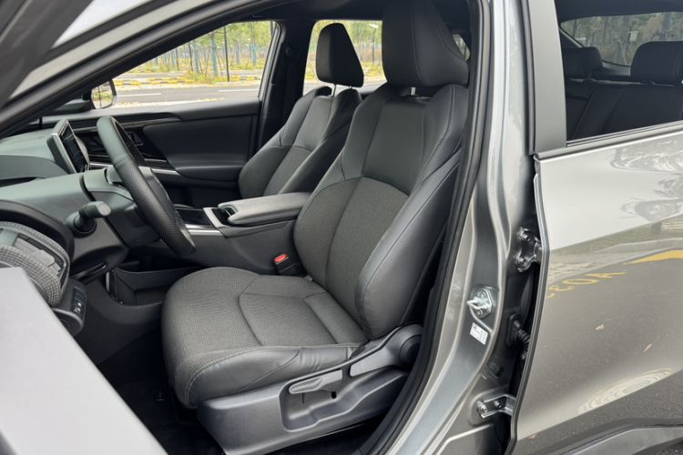 Used Toyota BZ 4X 2024 615 AIR Edition Left Front Seat