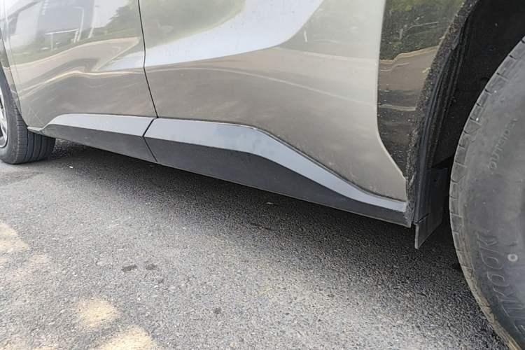 Used Toyota BZ 4X 2024 615 PRO Edition Left Side Sill