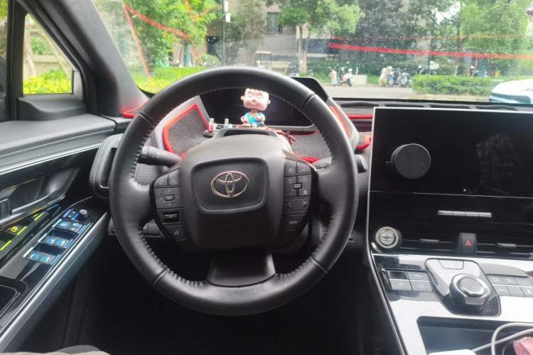 Used Toyota BZ 4X 2024 615 PRO Edition Steering Wheel