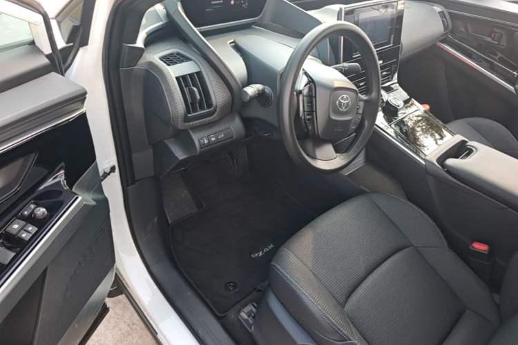 Used Toyota BZ 4X 2024 615 AIR Edition Driver Seat