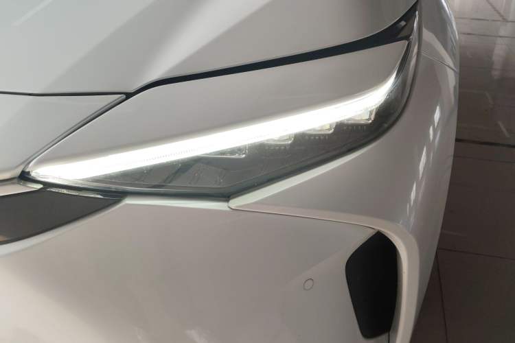 Used Toyota BZ 4X 2024 615 MAX Version Left Front Headlight