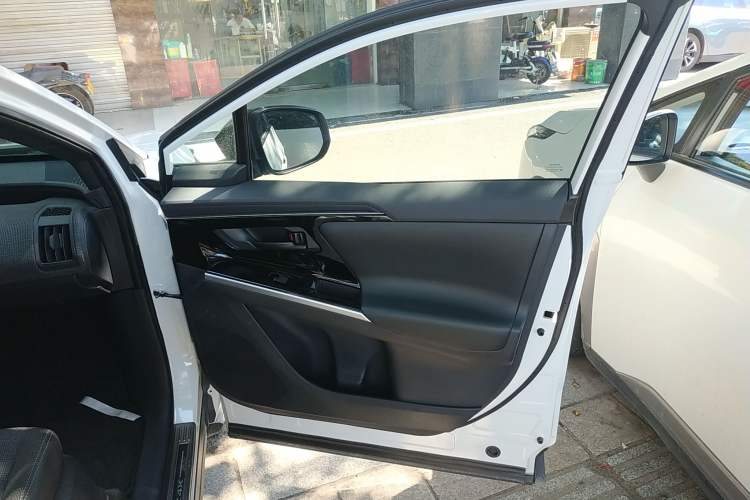 Used Toyota BZ 4X 2024 615 AIR Edition Right Front Door Interior