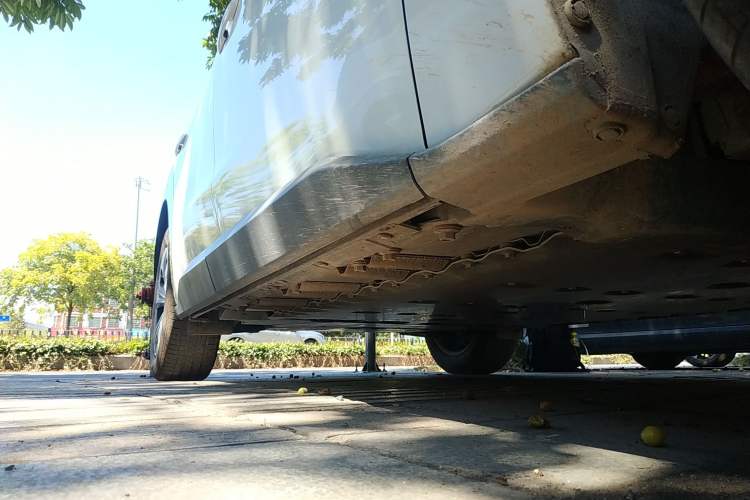 Used Toyota BZ 4X 2024 615 AIR Edition Right Side Sill