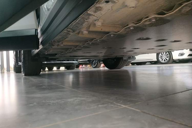 Used Toyota BZ 4X 2024 615 MAX Version Right Side Sill