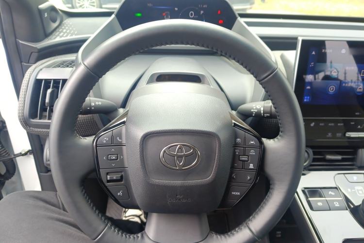Used Toyota BZ 4X 2024 615 MAX Version Steering Wheel