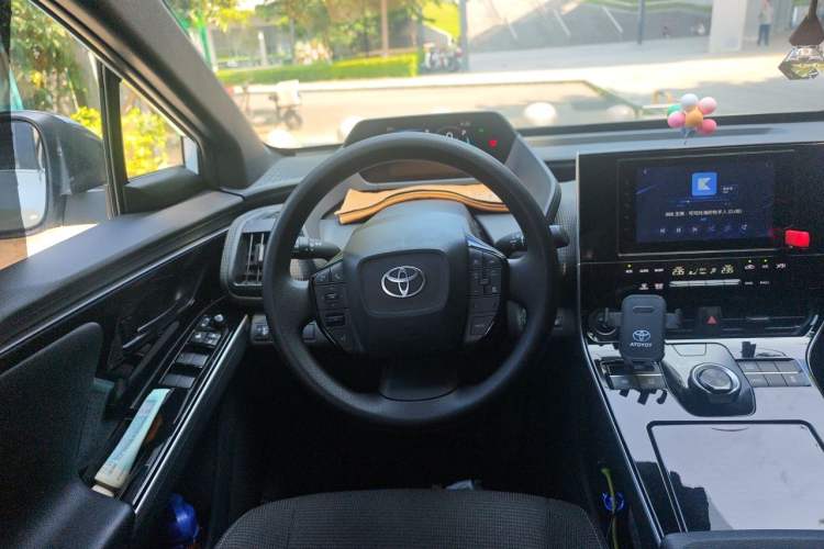 Used Toyota BZ 4X 2024 615 AIR Edition Steering Wheel