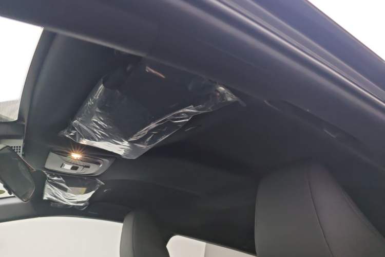 Used Toyota BZ 4X 2025 615 Air Edition Headliner