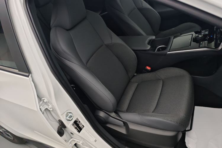 Used Toyota BZ 4X 2025 615 Air Edition Right Front Seat