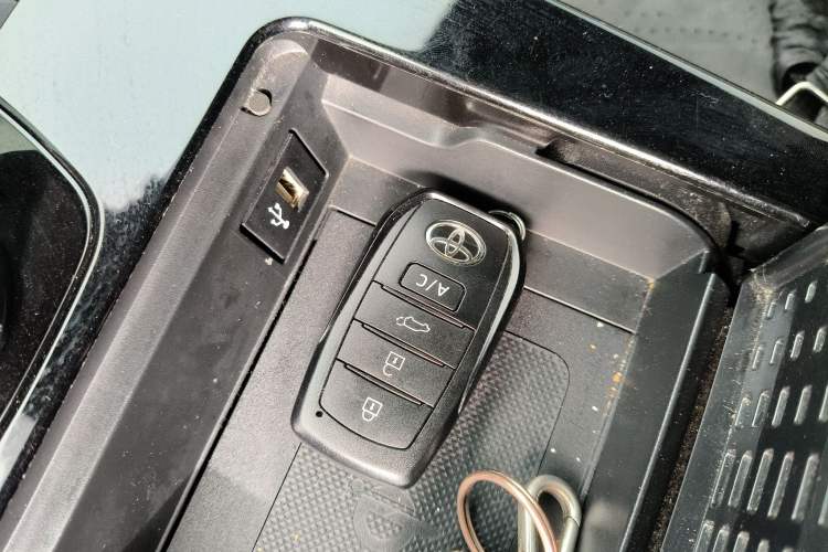 Used Toyota BZ 4X 2025 615 Max Version Vehicle Key