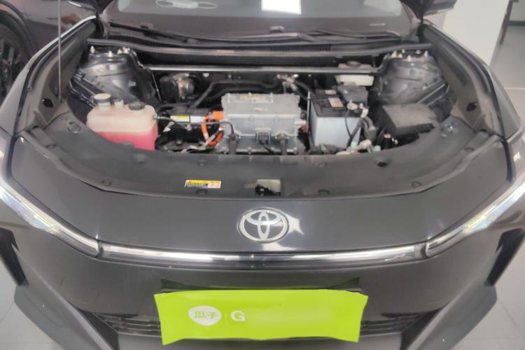 Used Toyota bZ3 2023 517 km Elite PRO Engine Bay