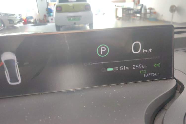 Used Toyota bZ3 2023 517 km Elite PRO Instrument Cluster