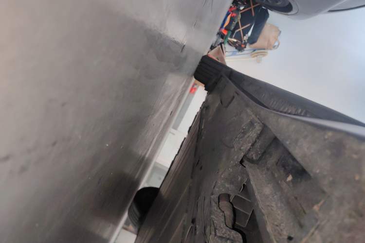 Used Toyota bZ3 2023 517 km Elite PRO Right Side Sill