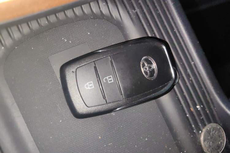 Used Toyota bZ3 2023 517 km Elite PRO Vehicle Key