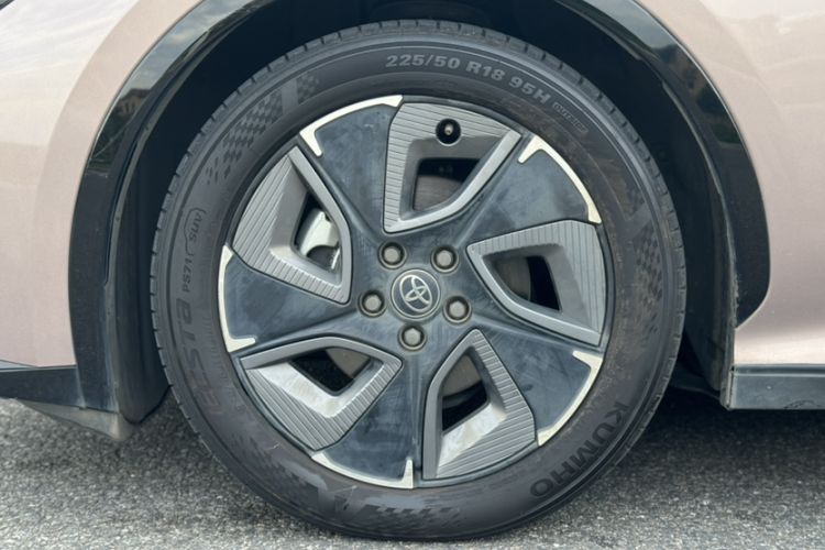 Used Toyota bZ3 2023 616 km Long-Range Premium Exterior 11