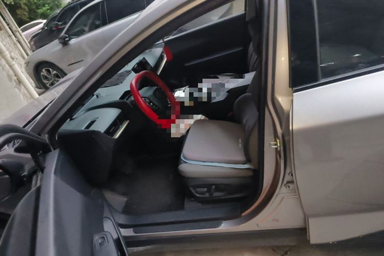 Used Toyota bZ3 2023 517 km Elite PRO Left Front Seat