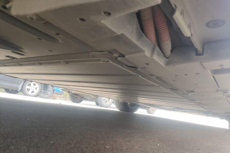 Used Toyota bZ3 2023 517 km Elite PRO Chassis Rear Right